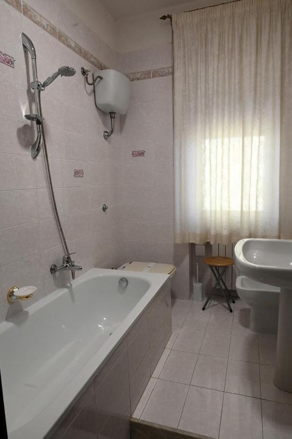 B&B Le Corti Caserta Exteriör bild
